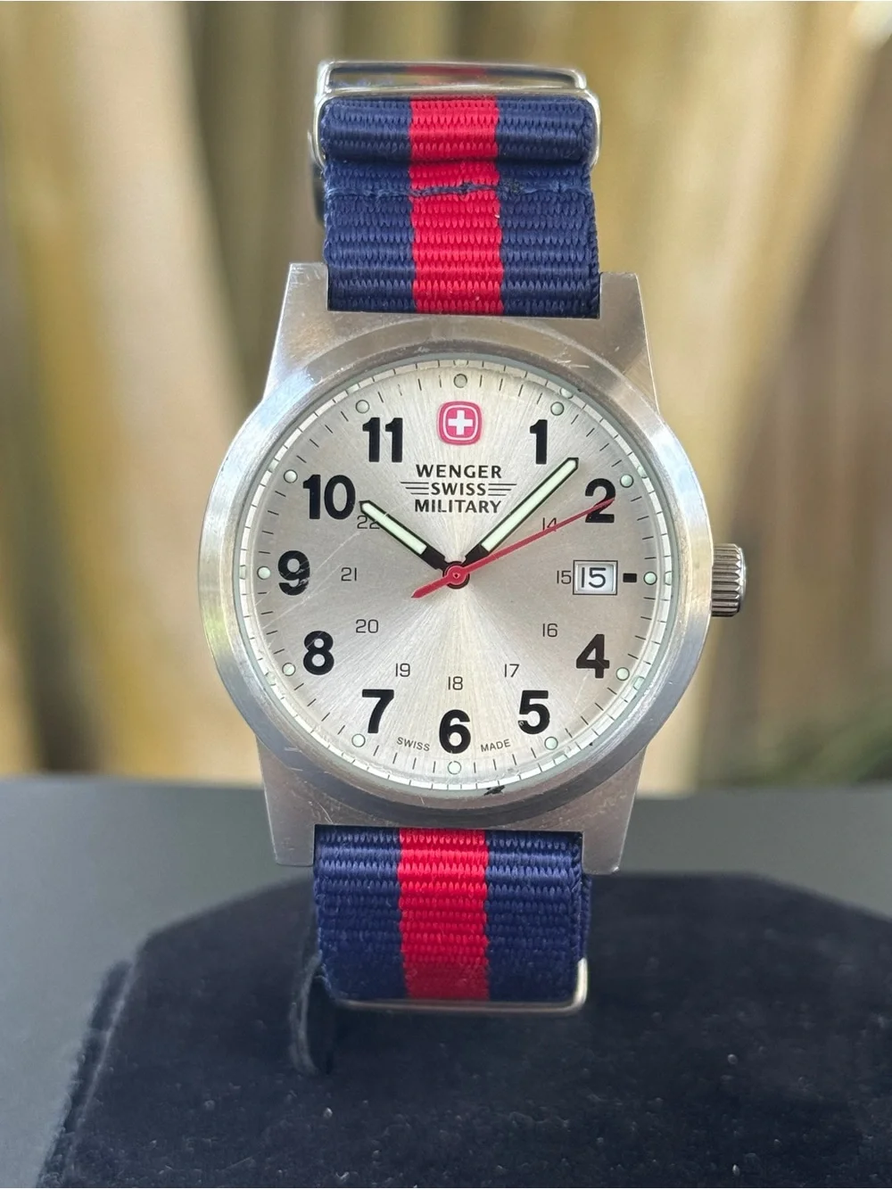 Wenger Swiss Military Quartz 7290X Silver Dial/Case | Date | 40mm case w/crown